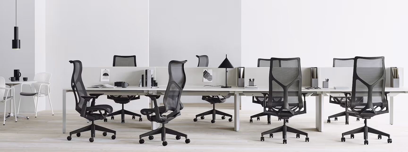 Обзор на Herman Miller Cosm